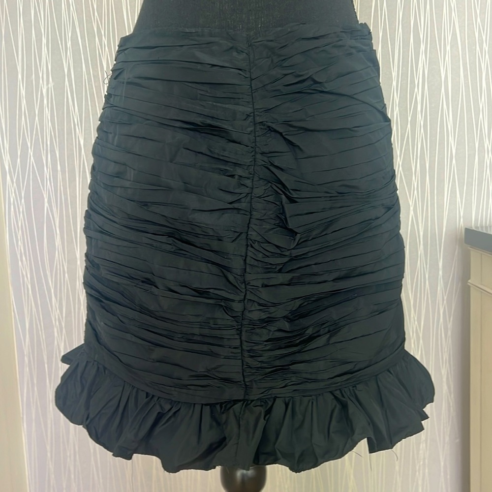 Zara black skirt M- NWT